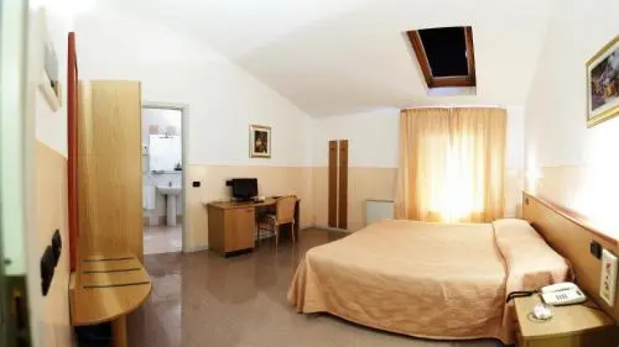 Master Hotel