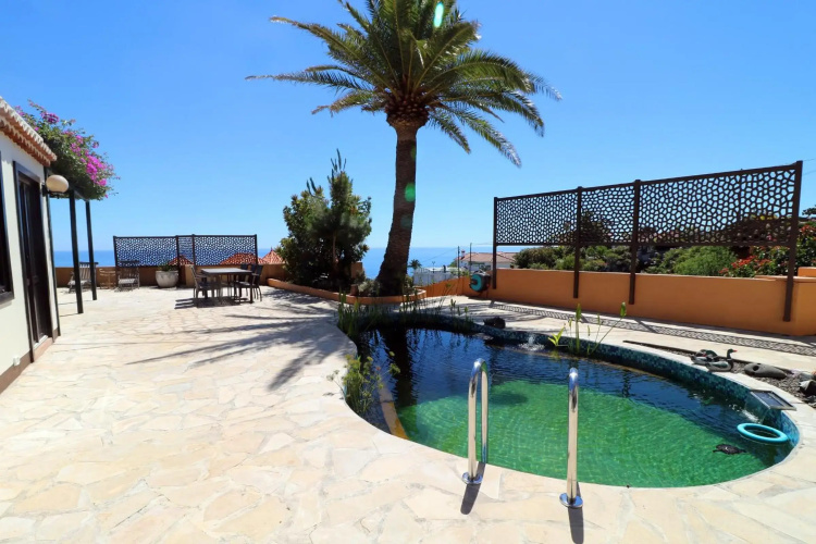 Villa Escondida