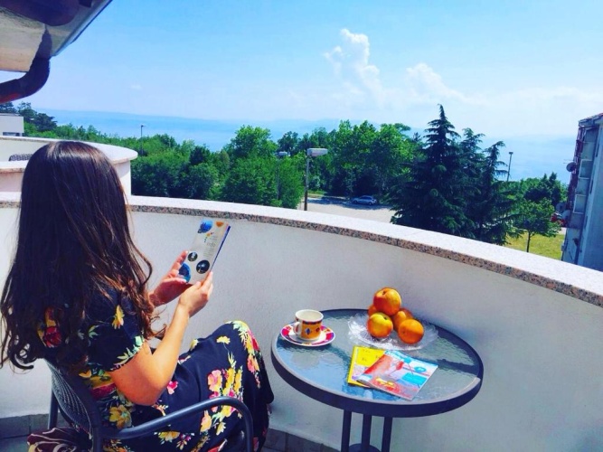1 Bedroom Apartment with balcony and with sea view