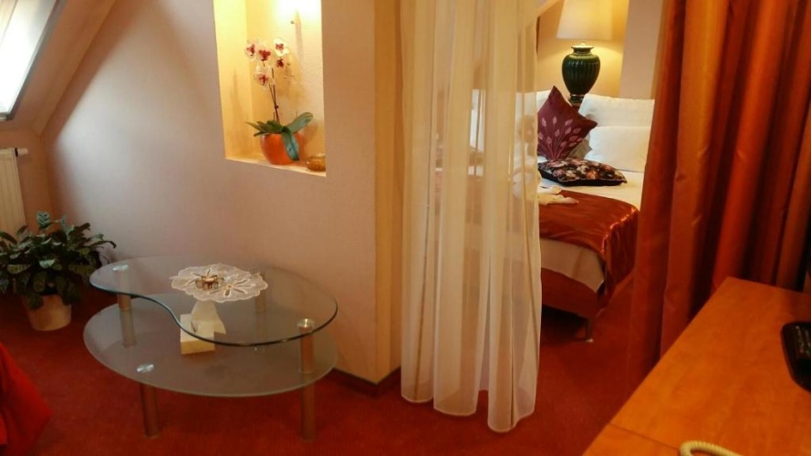 Deluxe Family room