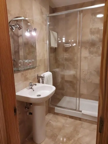 Standard Twin room with view