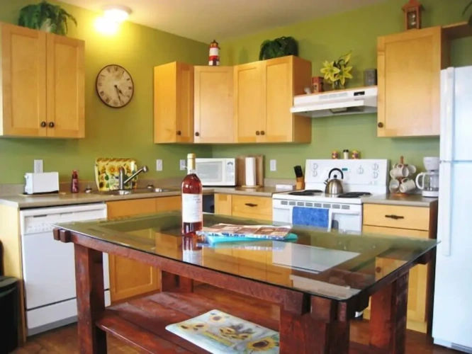 3 Bedrooms Cottage with ocean view