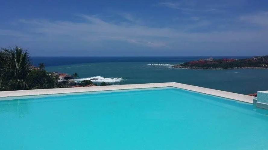 Casa Del Mar