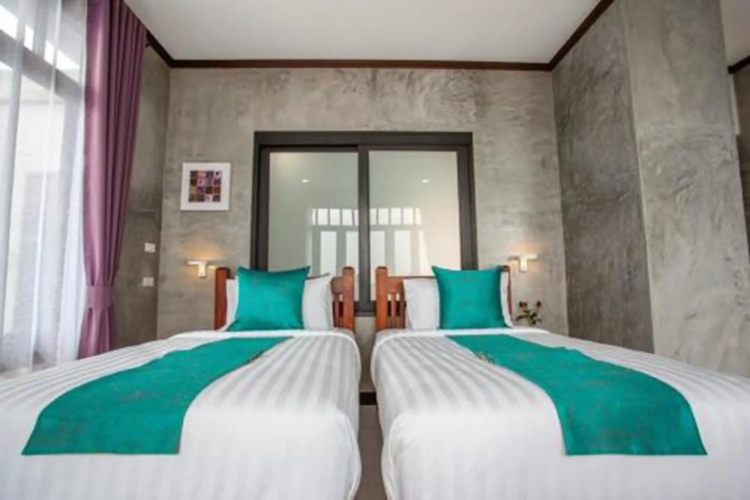 Lanta Corner Resort