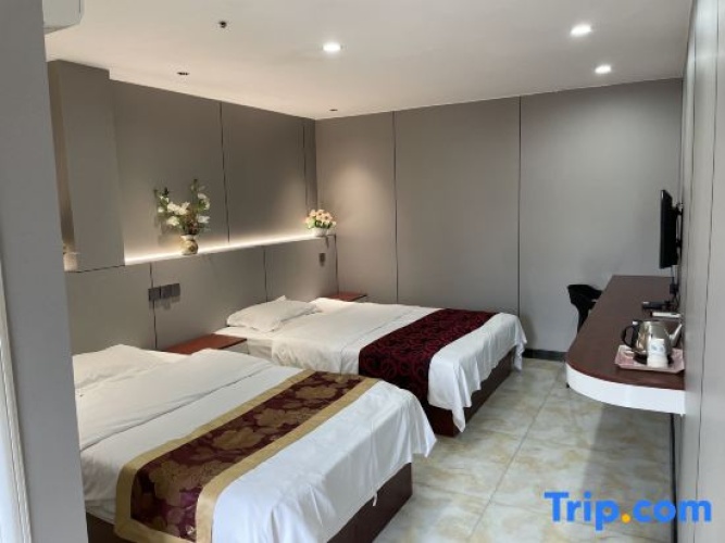 Deluxe Family room
