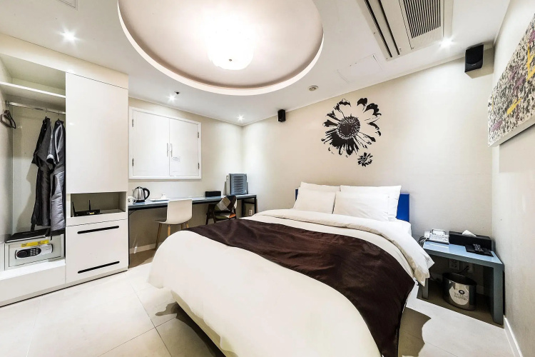 Nox Boutique Hotel