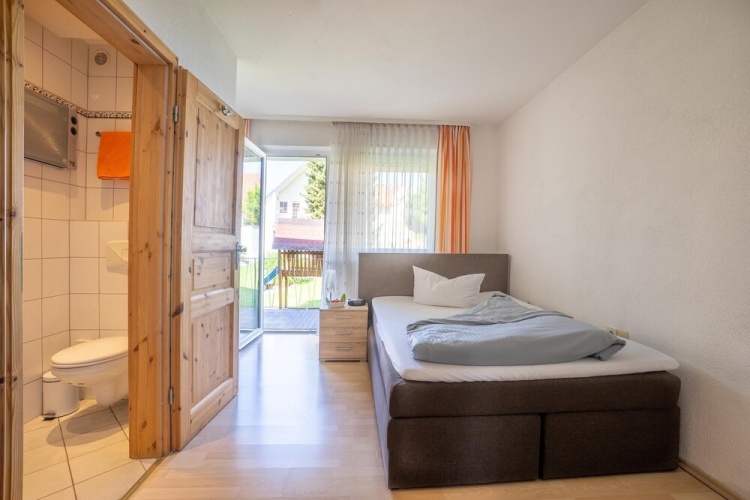 Economy Single room