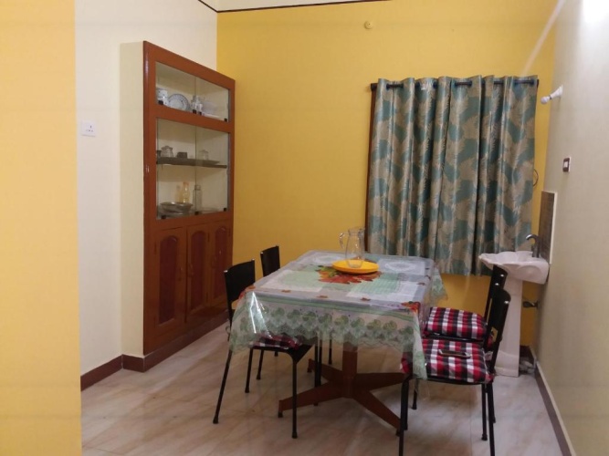 3 Bedrooms Cottage
