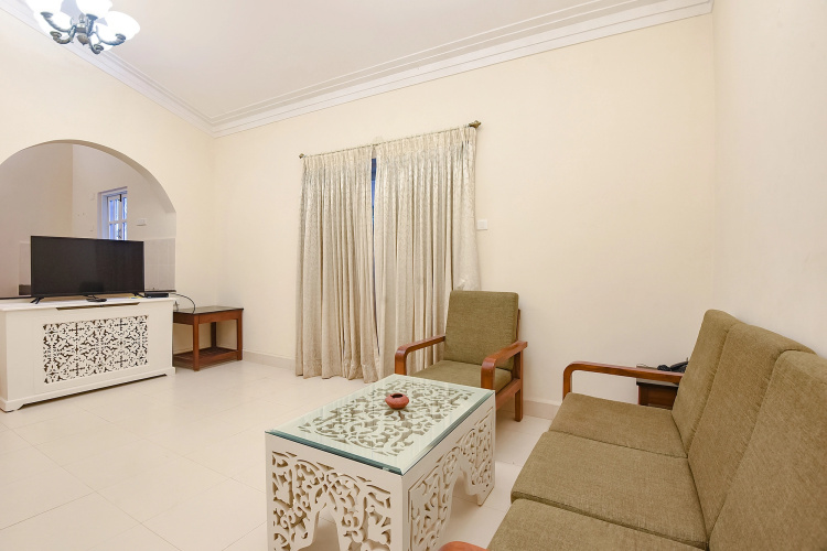 FabHotel Emerald Highland