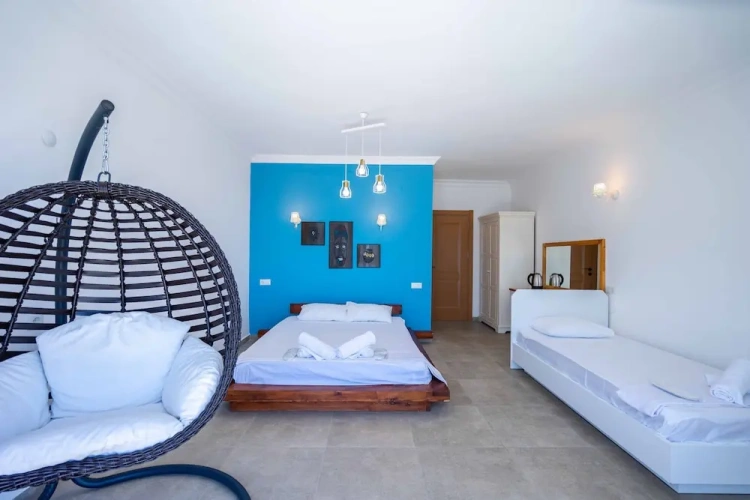 Superior Quadruple room with balcony and with sea view