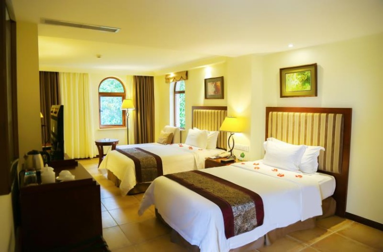 Superior Twin room with sea view