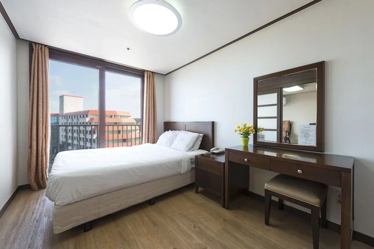 Standard room with balcony