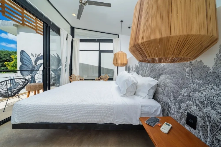 Standard room with balcony