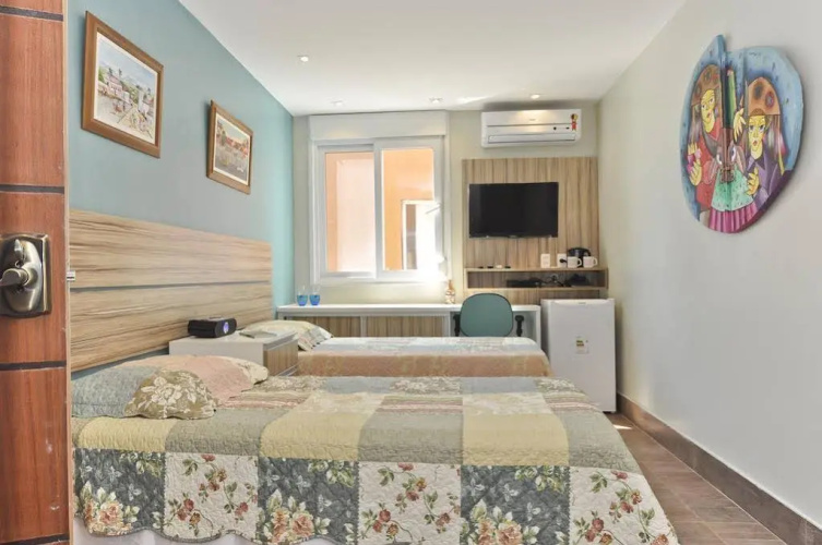 Lapa Checa Guest House