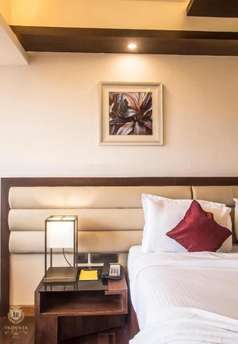Kpm Tripenta Hotel