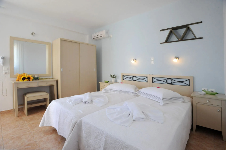 Aigaio Studios Tinos