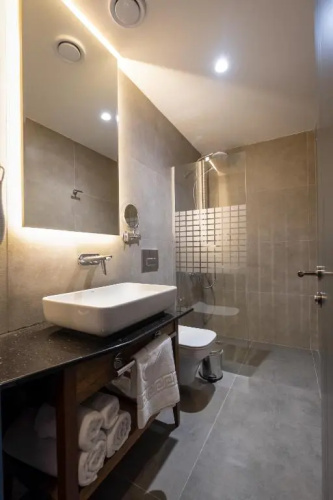 Ref İnn Hotel