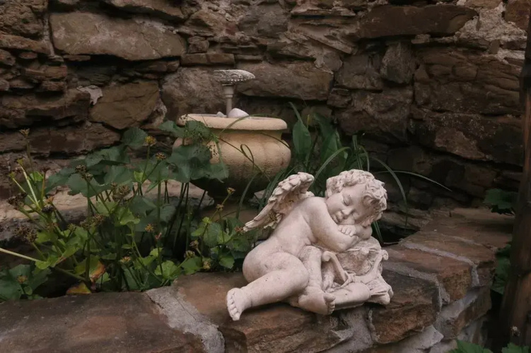 9. Autentico