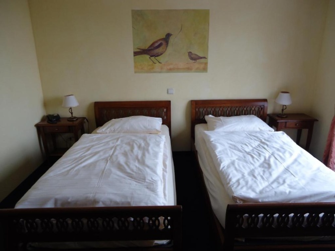 Standard Single room