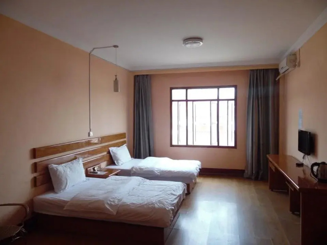 Singthong Hotel