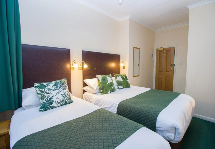 London Town Hotel