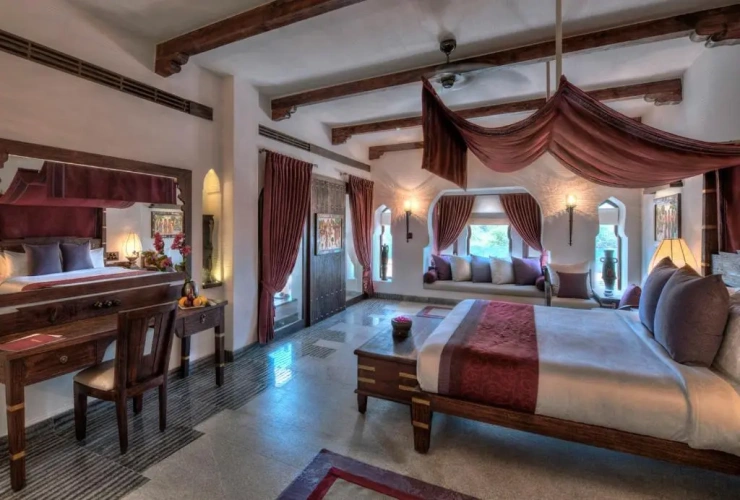 Deluxe Suite
