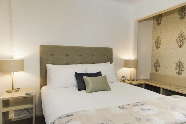 1 Bedroom Basement Apartment