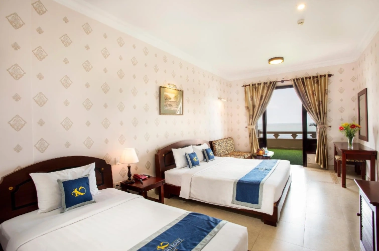 Deluxe Double room with balcony and with view
