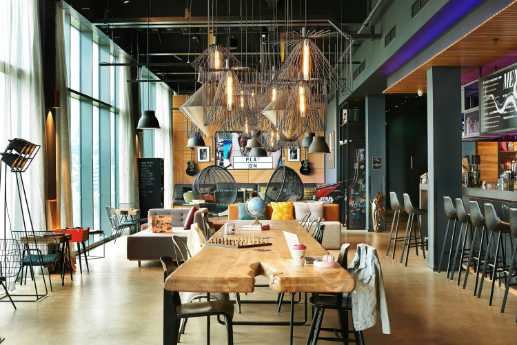 Moxy Edinburgh Airport photo 20