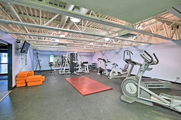 Walkable Winter Park Condo ~ 4 Mi to Slopes!