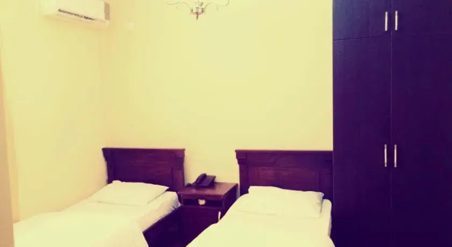 Hotel Alex