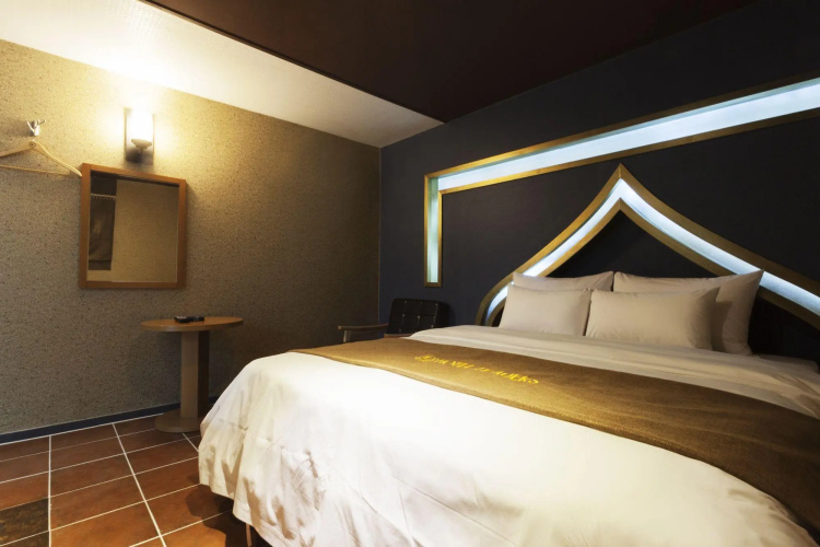 Hotel Leaders