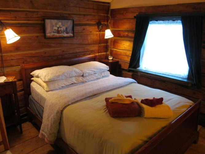 2 Bedrooms Suite