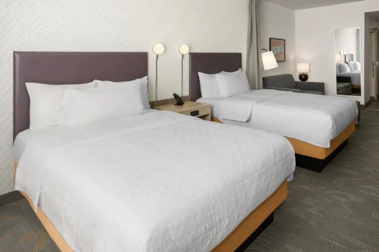 Quadruple Suite