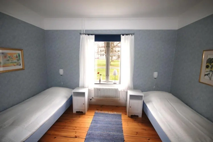 Economy Twin room