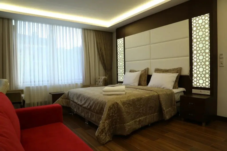 Sea Golden Hotel & Restaurant