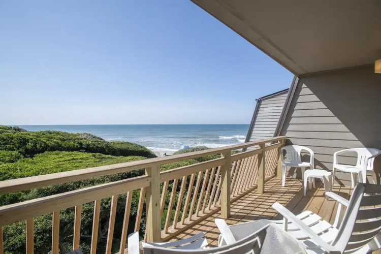 Ocean Grove J2 4 Bedroom Condo by RedAwning