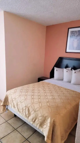 Hotel Suites Royal