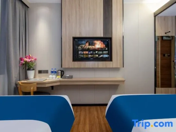 Premier Twin room
