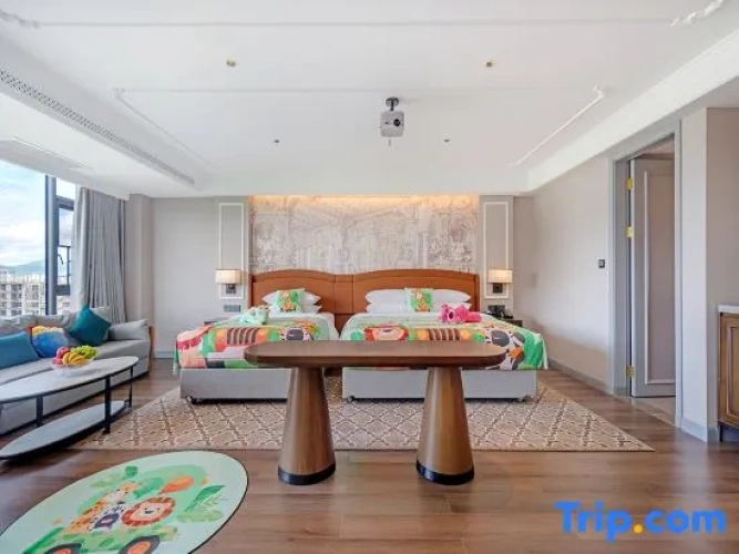 Standard Twin Family room