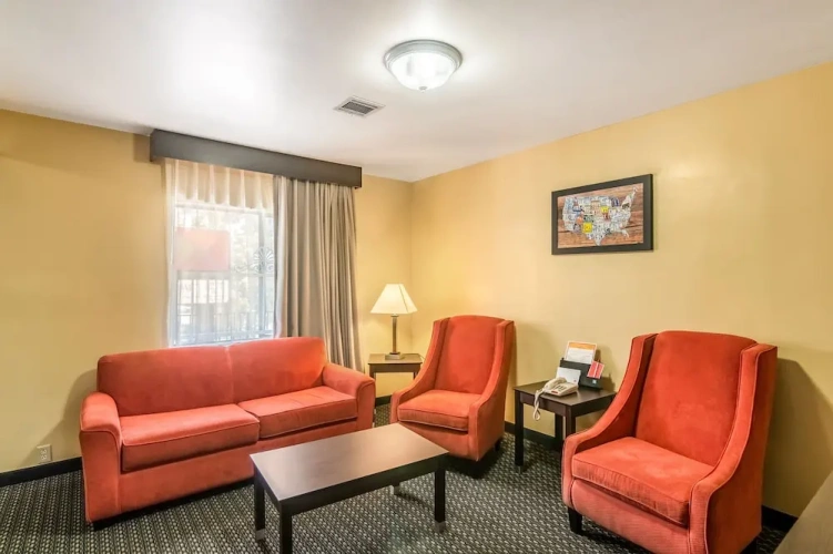 Quadruple Suite