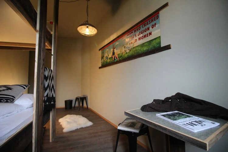Gspusi Bar Hostel
