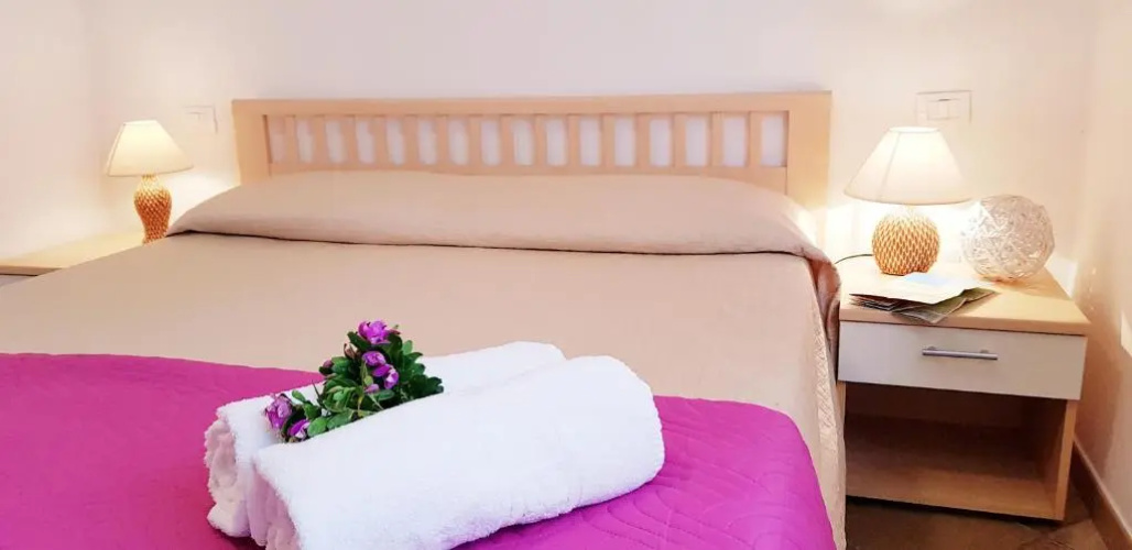 Dommos - Pareja Apartments