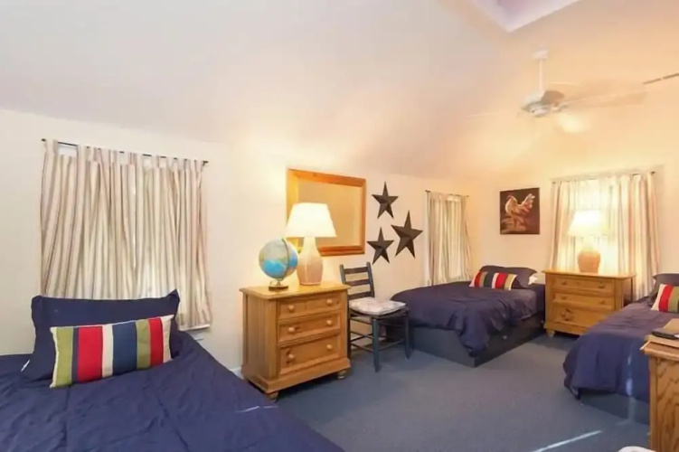 Henlopen Avenue 58