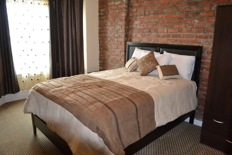 Inn on Folsom