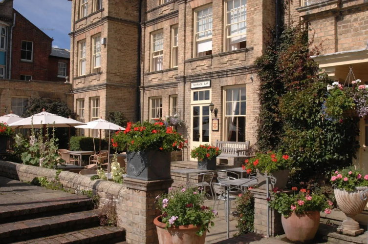 Wentworth Hotel