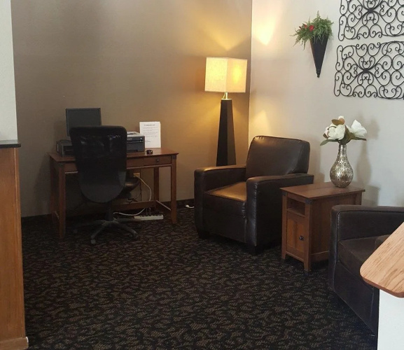 Super 8 By Wyndham Lincoln North