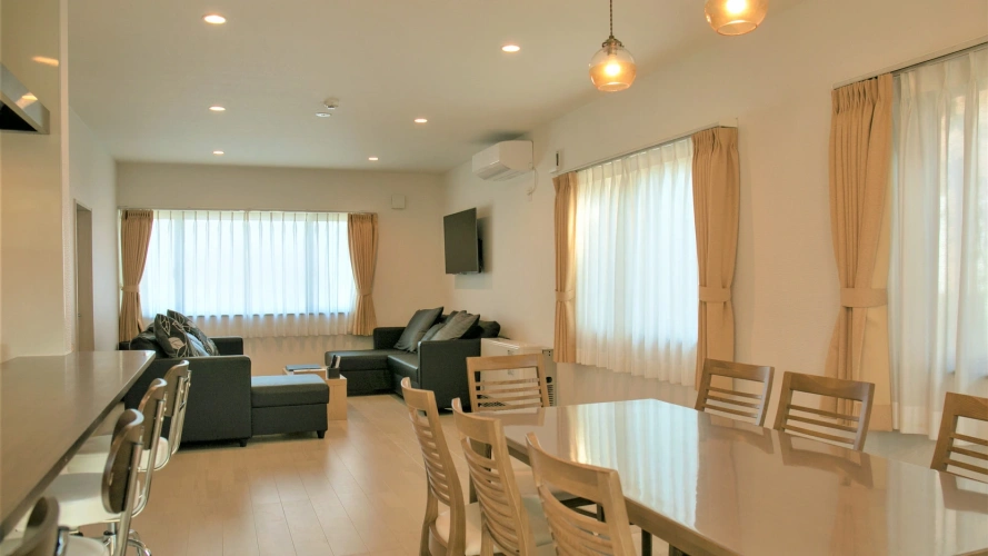 2 Bedrooms Cottage