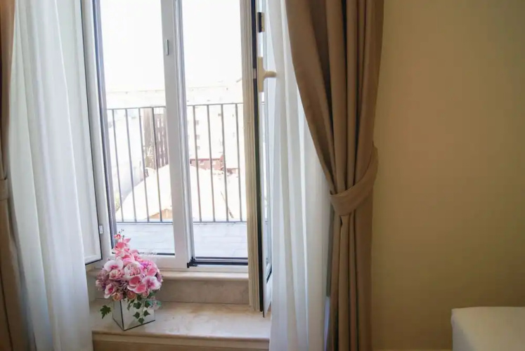 Glam Luxury Rome