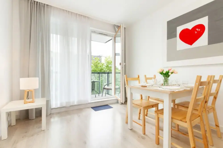Apartment Harmonia Oliwska by Renters